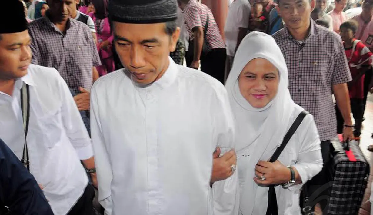 Ibadah Umrah ini akan digunakan Capres Nomor 2 untuk lebih mendekatkan diri pada Yang Kuasa (Liputan6.com/Faizal Fanani)