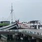 Suasana di pelabuhan Kalianget nampak sepi setelah KSOP keluarkan larangan berlayar. (Liputan6/Musthofa Aldo)