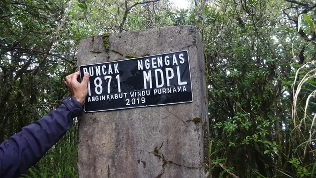 Gunung Olet Sangenges di Sumbawa NTB. (Dok: Gunung Bagging)