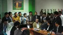 Suasana penandatanganan bergabungnya PPP ke Koalisi Indonesia Hebat di ruang Fraksi PPP DPR, Jakarta, (7/10/14). (Liputan6.com/Andrian M Tunay)