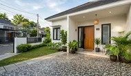 8 Model Teras dengan Lantai Batu Sikat yang Elegan, Anti Licin dan Menawan