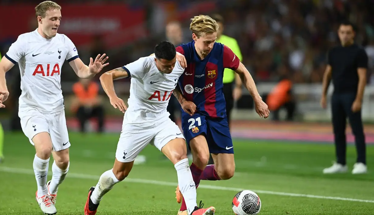Barcelona keluar sebagai juara Trofi Joan Gamper 2023 setelah mengalahkan Tottenham Hotspur. (Pau BARRENA/AFP)