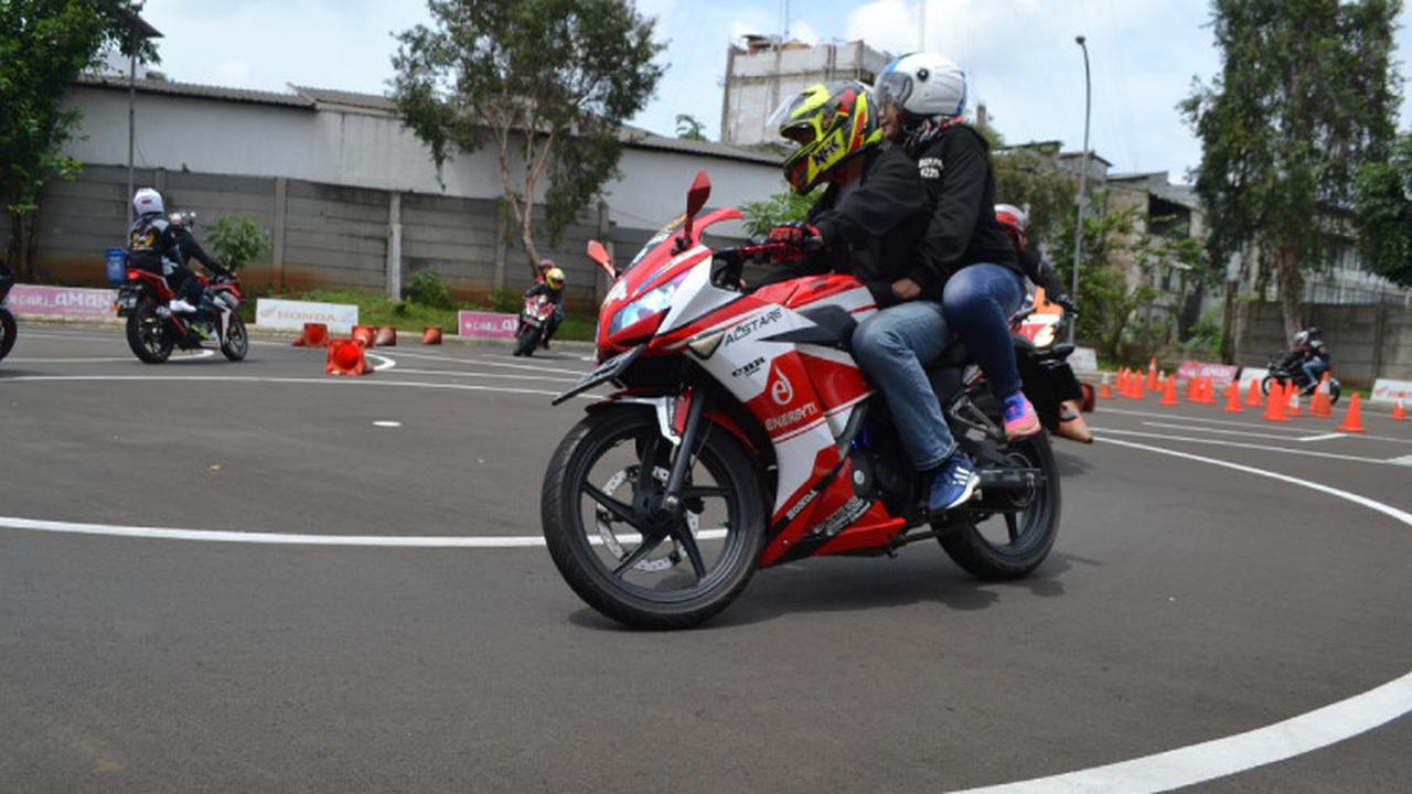 Pentingnya Memahami Safety Riding dalam Berkendara