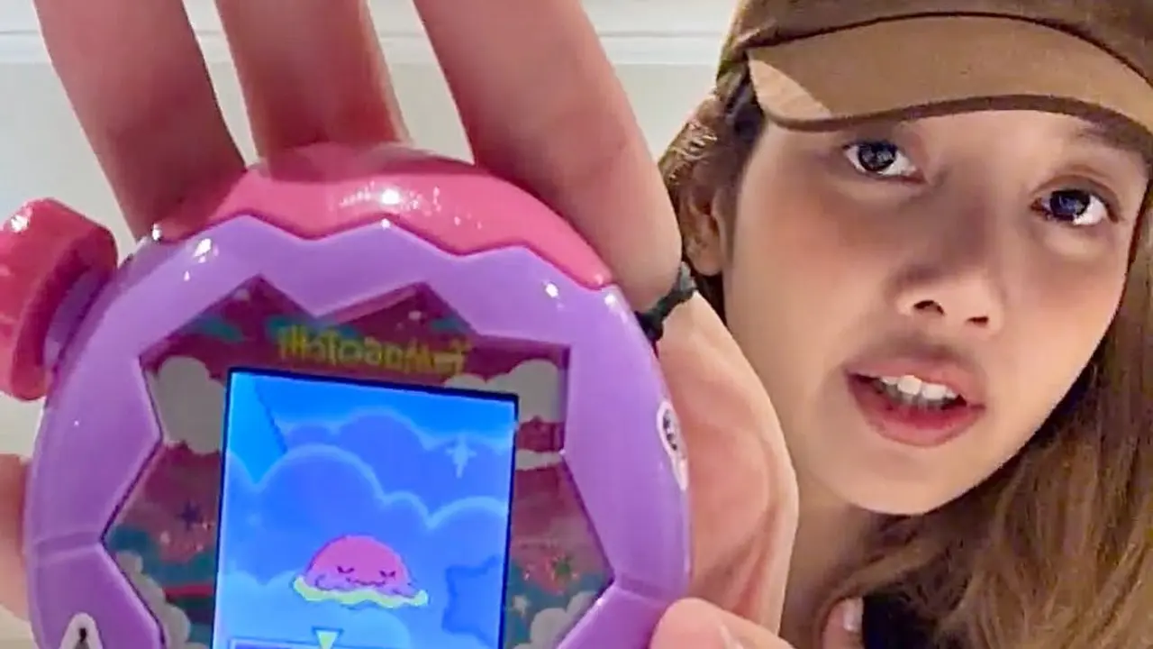 Dari Panggung ke Genggaman, BLACKPINK Resmi Kolaborasi dengan Tamagotchi, Rilis Koleksi Eksklusif