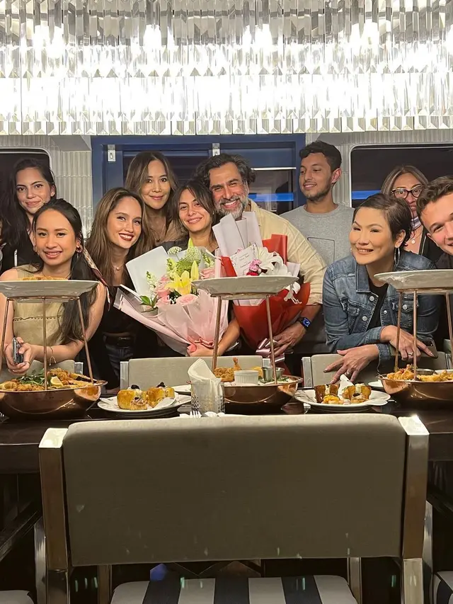 6 Momen Ulang Tahun Valerie Thomas, Dihadiri Cinta Laura dan Anya Geraldine