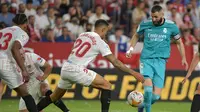 Real Madrid akan menghadapi Sevilla pada jornada ke-11 Liga Spanyol di Stadion Santiago Bernabeu, Madrid, Spanyol, Minggu (23/10/2022) pukul 02:00 WIB. (CRISTINA QUICLER / AFP)