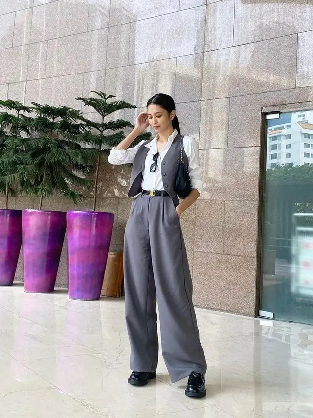 8 Ide Outfit Kemeja untuk Kerja yang Stylish dari Maudy Ayunda hingga Lesti Kejora