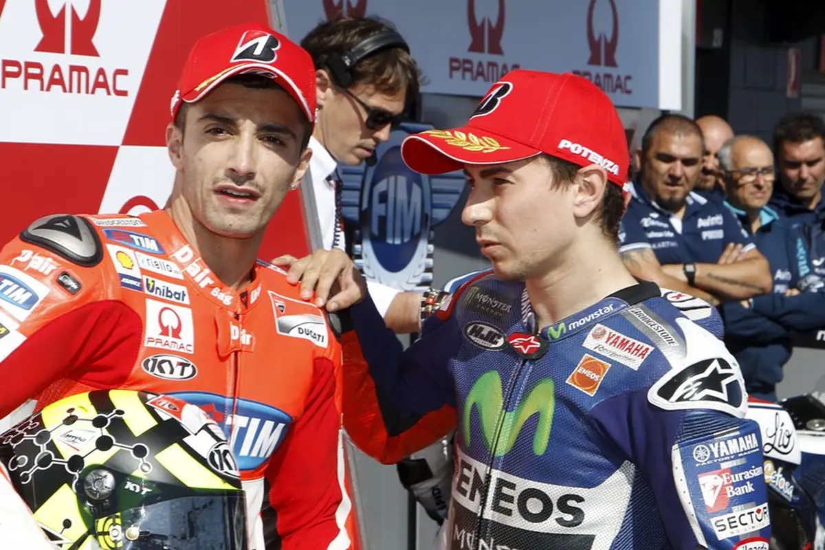 Jorge Lorenzo dan Andrea Iannone