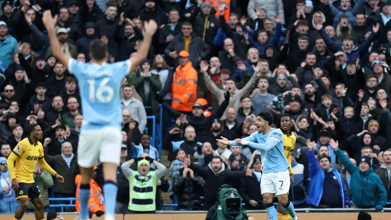 Selebrasi pemain Manchester City saat mengalahkan Wolverhampton