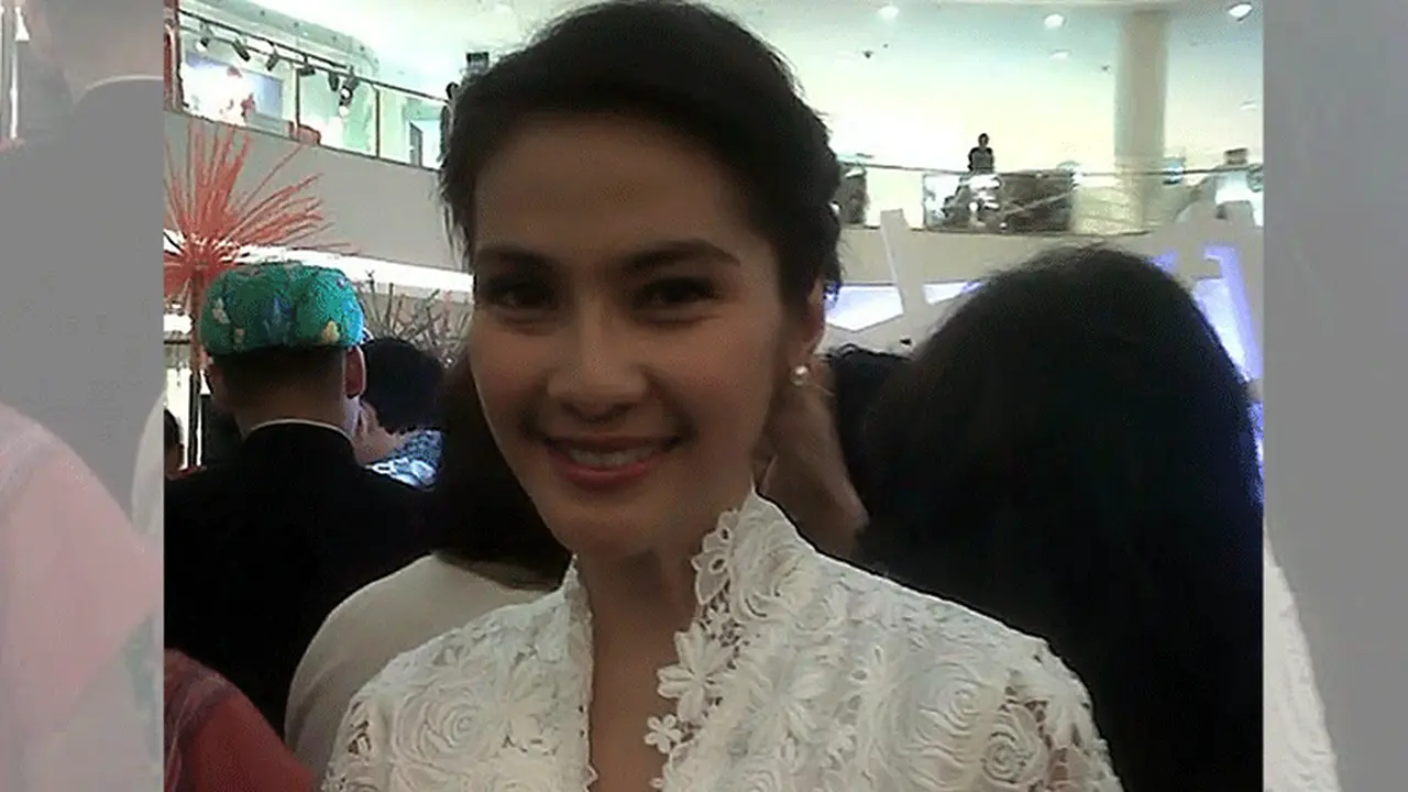 Maudy Koesnaedi