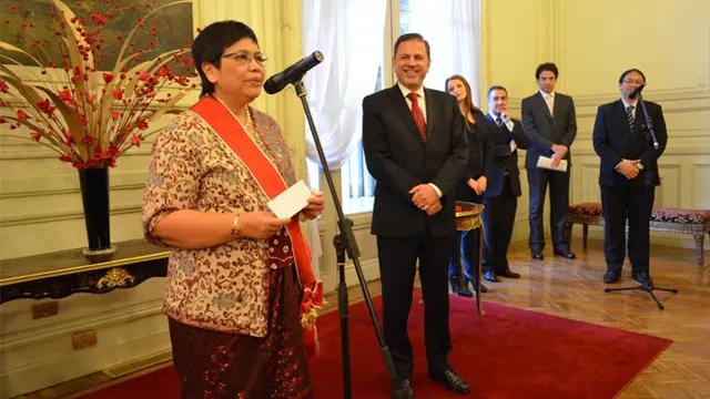 Dubes Kartini Sjahrir Terima "Medal of Honor"