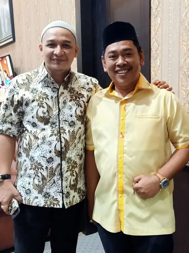 Rambut Pirang Jadi Sorotan, Ini 6 Potret Pasha Ungu Cukur Rambut hingga Botak