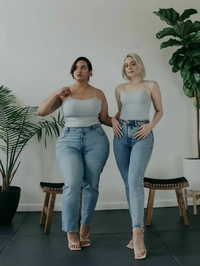 7 Potret Dua Sahabat Tunjukkan Model Baju Sama di Bentuk Tubuh Berbeda, Inspiratif
