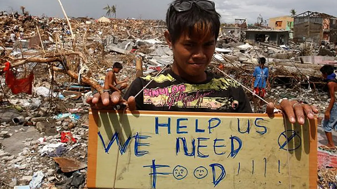 korban-haiyan-131119c.jpg