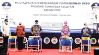 Gubernur Sumsel Herman Deru saat membuka Musrembang RKPD Sumsel Tahun 2022 di Hotel Santika Premiere Palembang Sumsel (Dok. Humas Pemprov Sumsel / Nefri Inge)