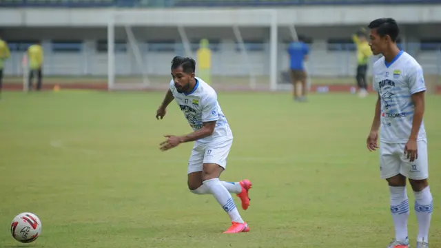 Persib Bandung - Zulham Zamrun