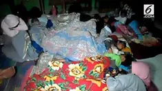 Gempa bumi dengan kekuatan 4,4 scala richter, yang terjadi di Banjarnegara, Jawa Tengah, mengakibatkan warga masih merasa ketakutan berada di dalam rumah mereka.