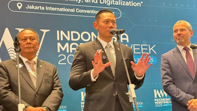 AHY: RI Harus Contoh China Kembangkan Pelabuhan Hijau