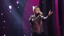 Danang membawakan lagu berjudul ‘Kembalikan Dia’, ia pun menghibur jutaan pasang mata yang tentunya merupakan penikmat musik dangdut. Suara khas Danang sudah dinanti-nantikan para penggemar. (Nurwahyunan/Bintang.com)