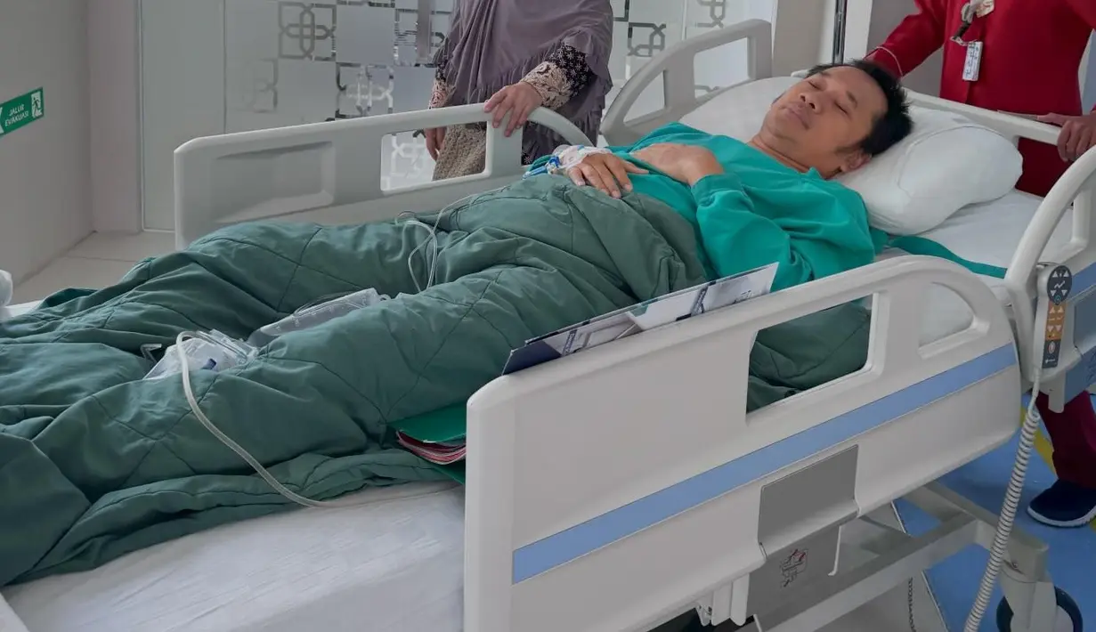 Hanung Bramantyo Patah Tulang Akibat Ketiban Moge, Zaskia Adya Mecca Justru Pertanyakan Kapan Sang Suami Beli Motornya. (instagram.com/hanungbramantyo)