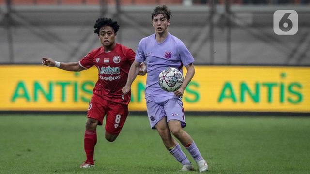 FOTO: Indonesia All Star U-20 Tahan Imbang FC Barcelona U-18 di IYC 2021