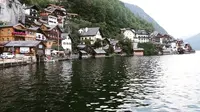Pesona Hallstatt di Austria. (dok. Instagram @hallstatt_gram/https://www.instagram.com/p/Bn50F2EhCIk//Tri Ayu Lutfiani)