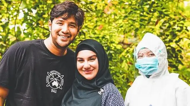 Waktu Persalinan Dipercepat, Ini 6 Potret Persiapan Irish Bella dan Ammar Zoni