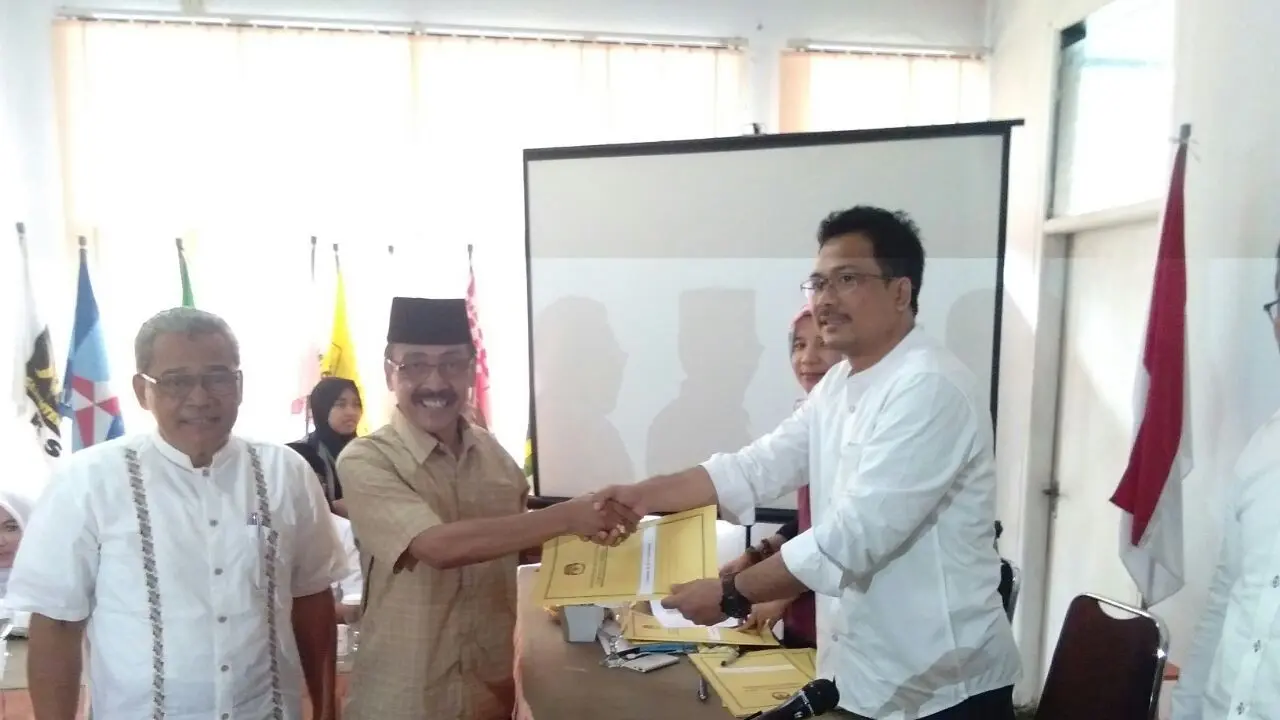 6 Paslon di Pilkada Cirebon Lolos Tes Kesehatan