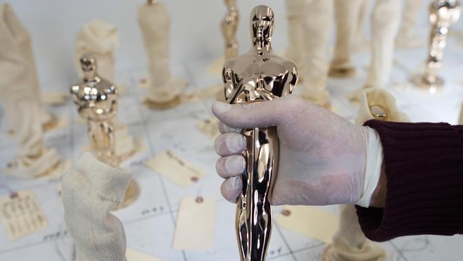 Piala Oscar. (AFP/Don Emmert)
