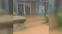 Banjir di Anyer (Liputan6.com/ Yandhi Deslatama)