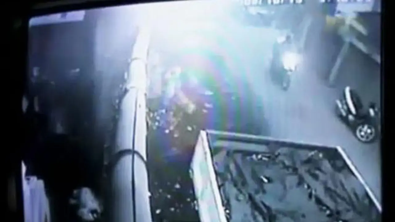 Ini CCTV yang Merekam Diduga Pelaku Pembunuhan Anak Dalam Kardus
