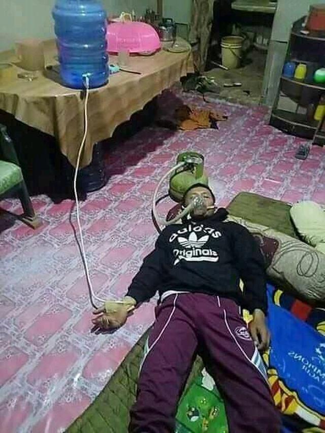 Potret Nyeleneh Pura-Pura Sakit Ini Bikin Ketawa Sekaligus Emosi