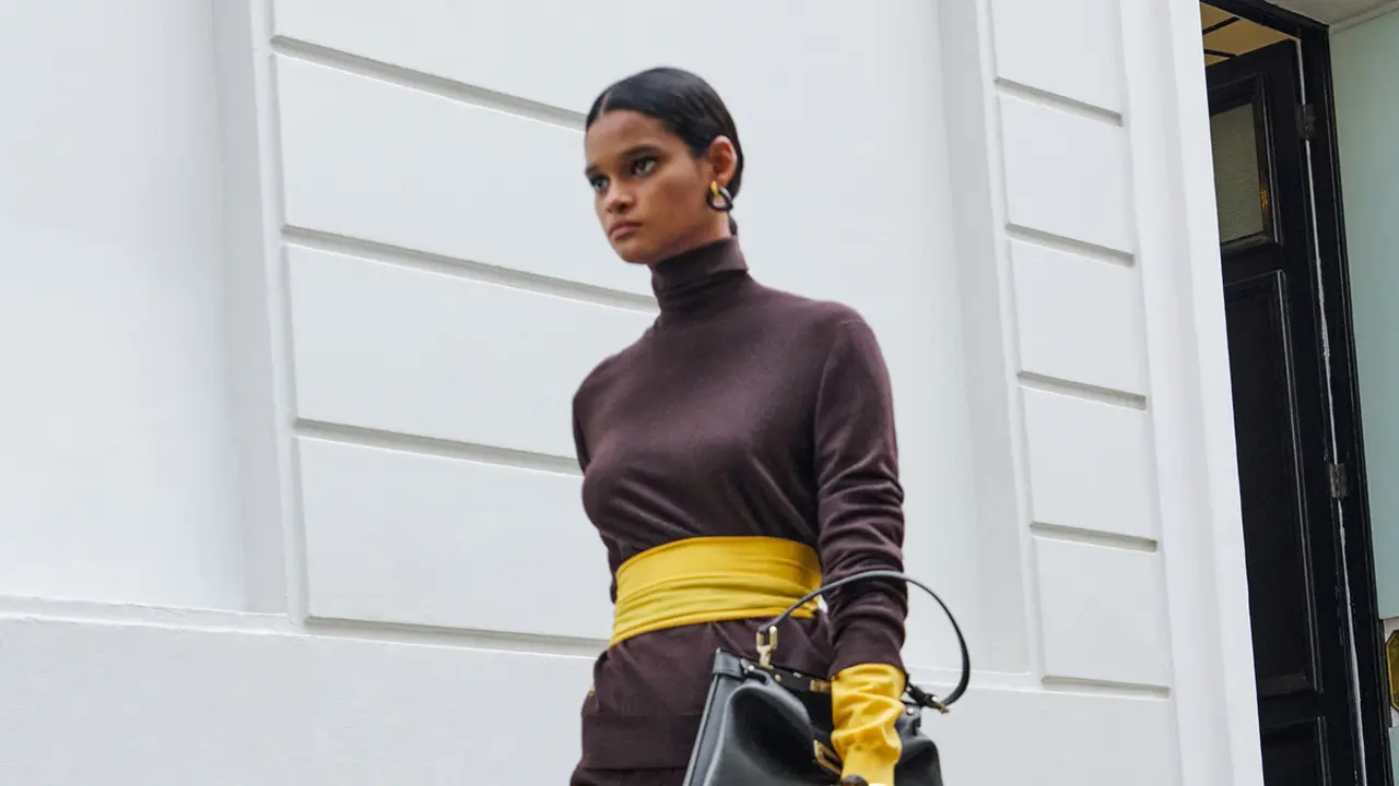 Tas Ikonik FENDI Hadir dalam Sentuhan Baru: Peekaboo Soft untuk Musim Gugur/Dingin 2024