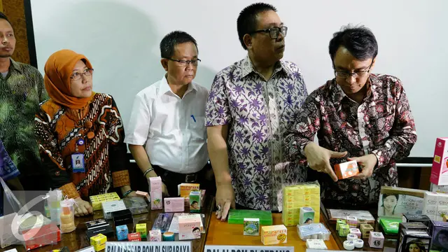 20151106-Kosmetika-Ilegal-Jakarta-Roy-Sparringa-YR