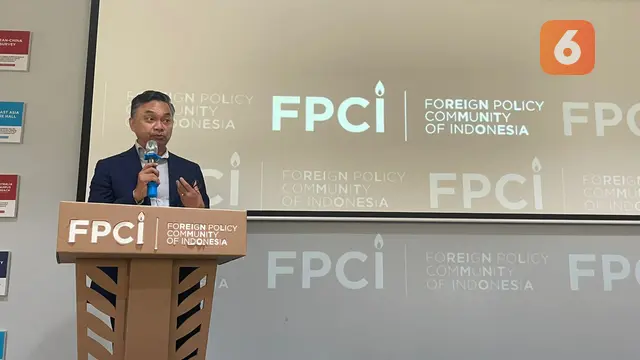 Direktur FPCI, Dino Patti Djalal