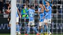 Dengan koleksi 30 poin menyamai raihan AC Milan, Lazio sukses menggusur Rossoneri dari posisi kedua karena unggul selisih gol, 18 berbanding 13. (AFP/Alberto Pizzoli)