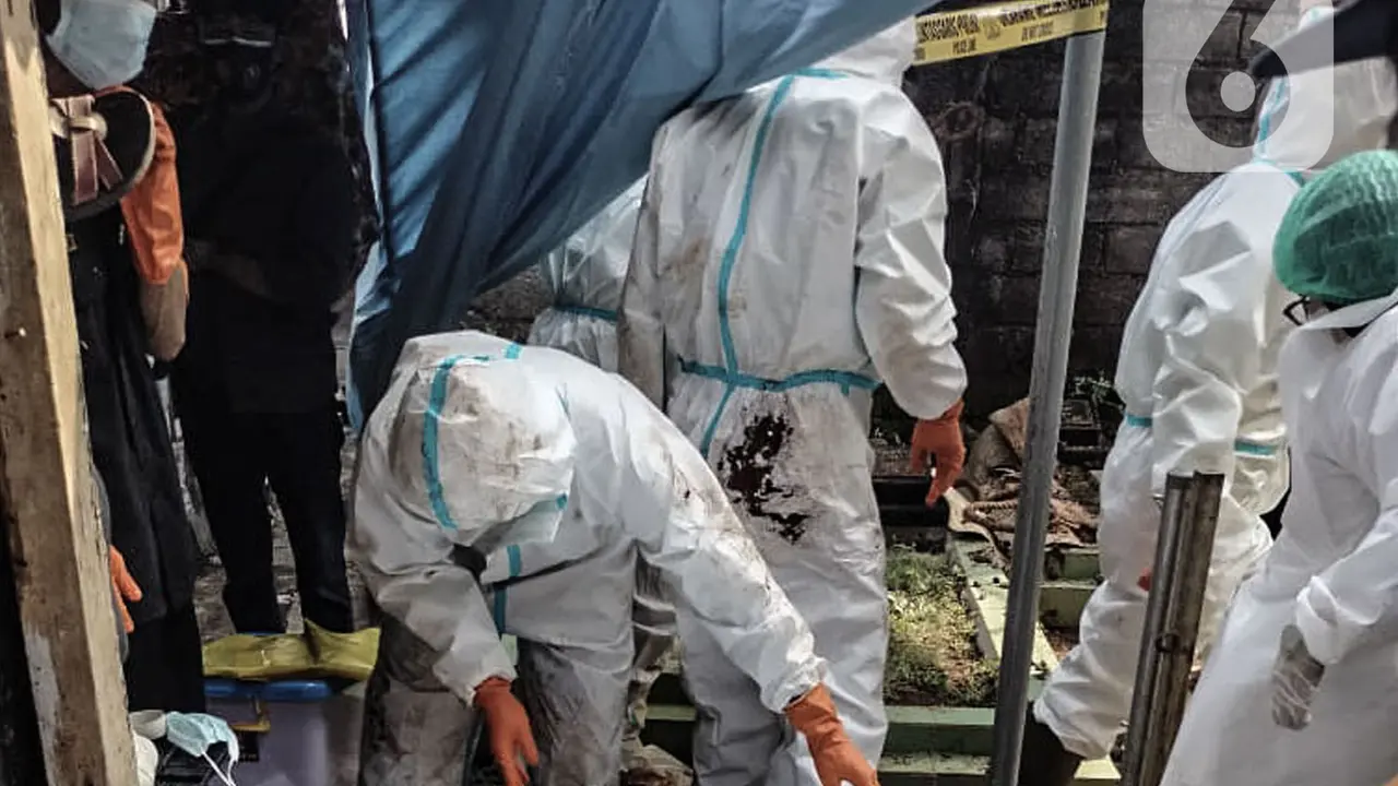 Pembongkaran Makam Korban Vaksin AstraZeneca untuk Diautopsi