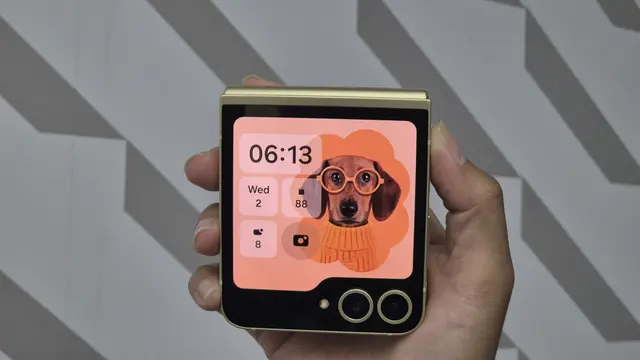 Samsung Galaxy Z Flip6