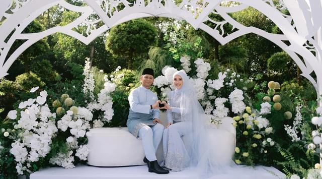 Mantan istri Engku Emran menikah maharnya pohon emas 102 gram, intip 6 potret dekorasi pernikahannya