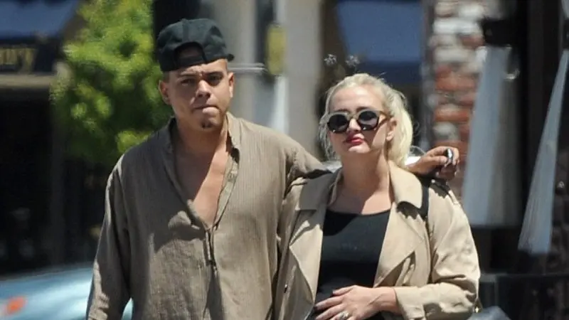 Ashlee Simpson dan Evan Ross