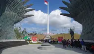 Presiden Joko Widodo (Jokowi) melakukan peresmian Taman Kusuma Bangsa, atau yang sebelumnya disebut Memorial Park di Ibu Kota Nusantara (IKN), Kalimantan Timur, Senin (12/8/2024). (dok: PUPR)