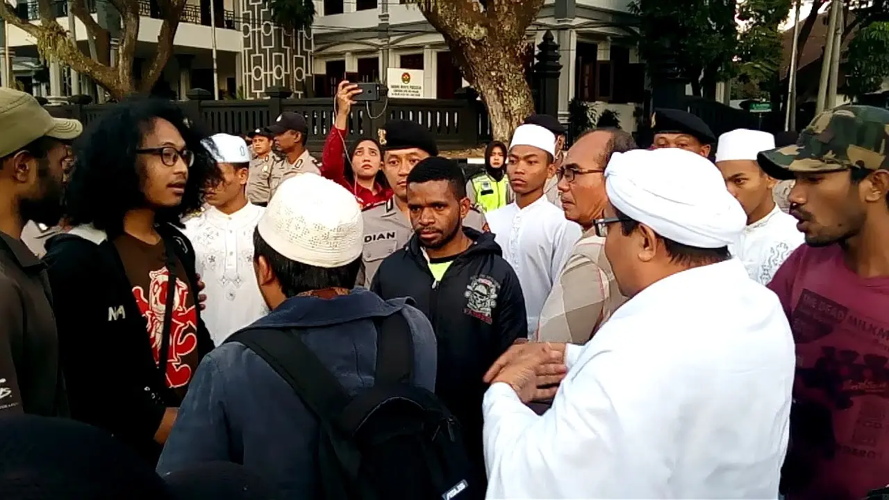 Tak Kirim Pemberitahuan, Aksi Kamisan di Malang Dibubarkan Massa