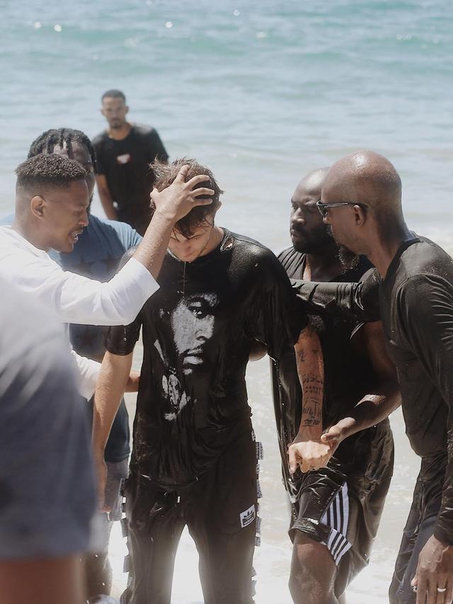 Anwar Hadid (Instagram/ prophetlovy)