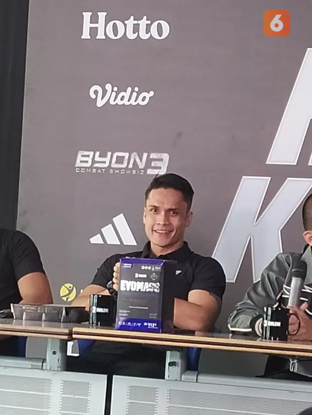 Randy Pangalila