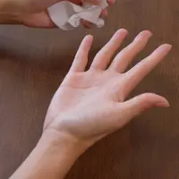 Ilustrasi Tangan/https://www.shutterstock.com/leungchopan