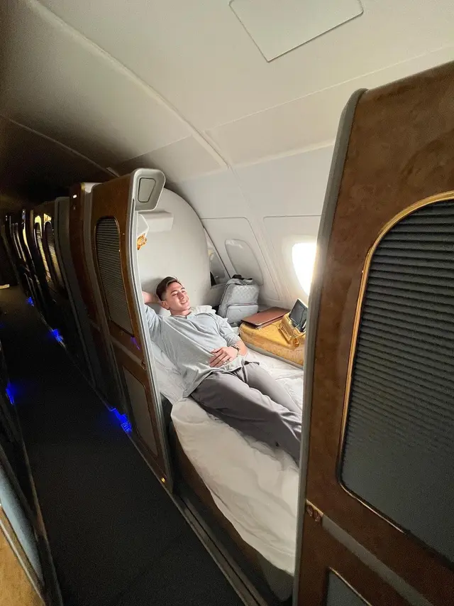 Verrell Bramasta ke Dubai