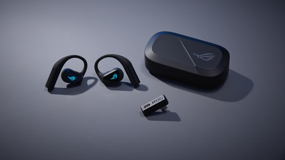 Asus Rilis ROG Cetra Open Wireless, Earbud Gaming Open-Ear untuk Gamer Aktif