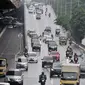 Kendaraan melintas di Jalan Ahmad Yani, Jakarta, Senin (25/6). Badan Pengelola Transportasi Jabodetabek (BPTJ) akan menguji coba perluasan sistem ganjil genap pada 2 Juli 2018. (Merdeka.com/Iqbal Nugroho)