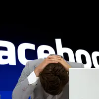 Sejumlah keluhan telah muncul, dan kini saatnya kamu juga harus mewaspadai berita ‘hoax’ yang muncul di halaman Facebook.
