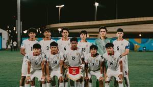 Starting XI Timnas Indonesia U-17 saat menghadapi Qatar dalam laga kedua Grup B Piala Asia U-17 2026 di Lapangan A Komplek King Abdullah Sport City Stadium, Jeddah, Arab Saudi pada Sabtu (9/5/2026). (Dok. PSSI)